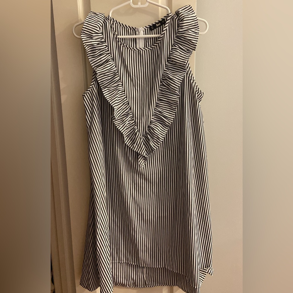 SHEIN black and white stripe dress